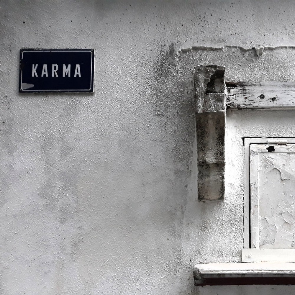 Sikasa - Karma (2019) Cover