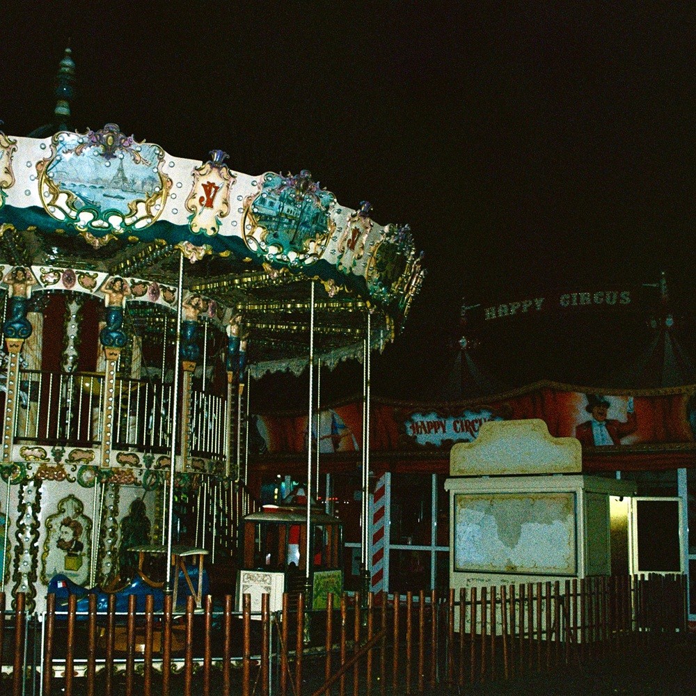 Trauma Ray - Carnival (2026) Cover